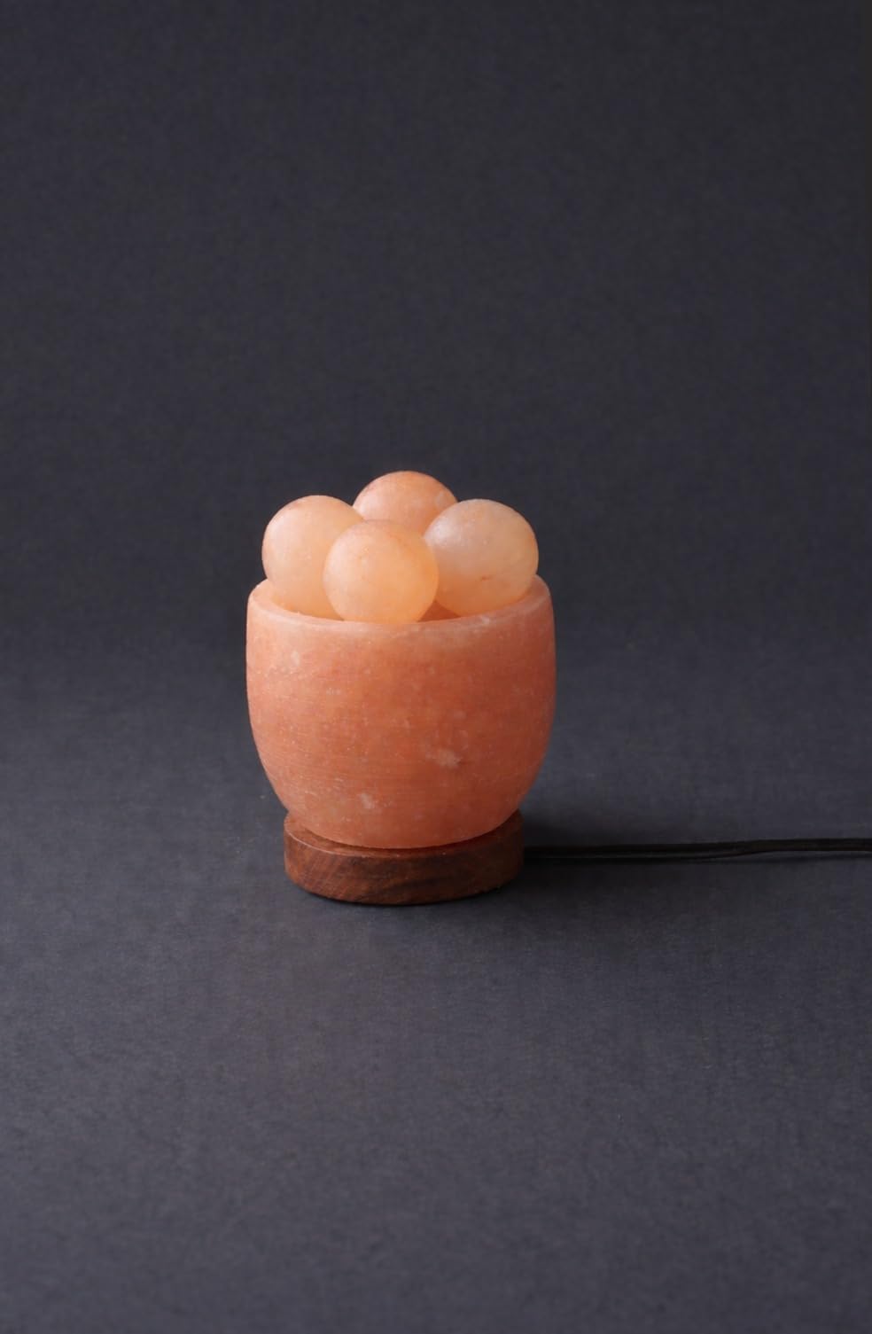 Rock Salt Wellness Bowl 4.92 in with Wooden Base with 4 Piece Balls