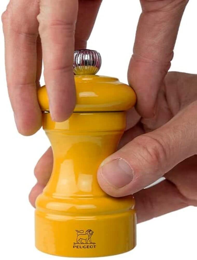 PEUGEOT- Bistro Salt Mill - Classic Salt Grinder - Made with PEFC Certified Wood - Made in France, 10 cm -4 in. Saffron Yellow