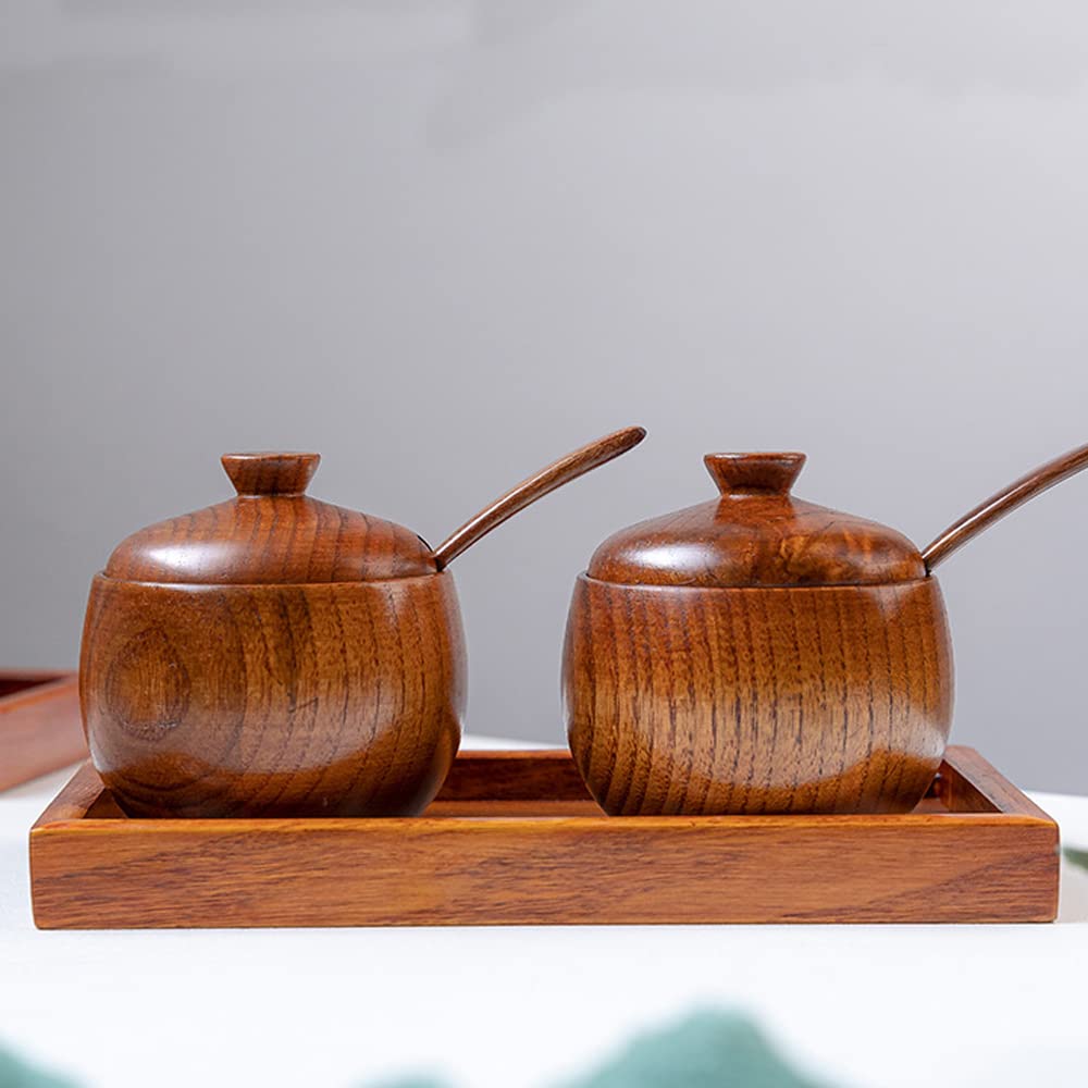 YMYL 2 Pcs Wood Condiment Pot Spice Jars, Natural Wooden Sugar Bowl Pepper Seasoning Container Condiment Pot with Lid, Spoon and Tray for Herbs Salt Pepper Spices