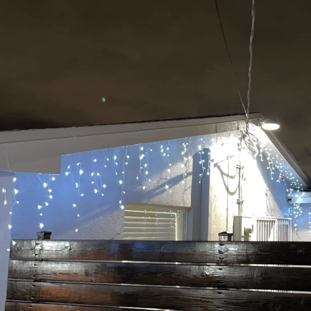 YASENN 300LED Icicle Lights Cool White, 29.5FT Outdoor Christmas Light with 8 Modes & Memory Timer, 60 Strands Dripping Waterfall Lights for Roof Eaves, Gutters, Window, Patio, Party Decor
