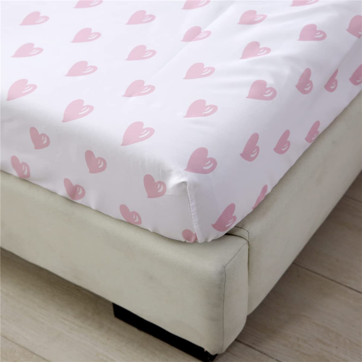 URBONUR 4-Piece Toddler Bedding Set - Ultra Soft Colorful Rainbow Cloud Pink Girls Toddler Comforter Set - Include Comforter, Flat Sheet, Fitted Sheet and Reversible Pillowcase