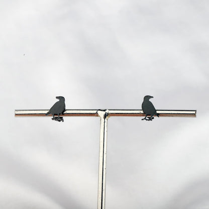 OKEYCH Raven Lover Gift Raven Themed Stud Earrings Who Loves Crow Jewelry Crow Bird Merch (Raven Themed Stud E)