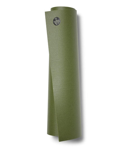 Manduka PRO Yoga Mat - 6mm | Lifetime Durability | Hygienic Construction | Premium Studio Quality | Teacher Approved