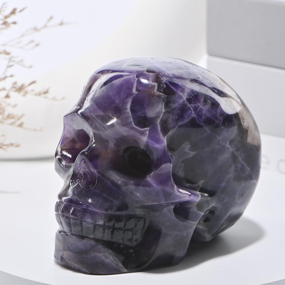 Bmuafry 2''Natural Dreamy Amethyst Crystal Skull Head Hand Carved Reiki Healing Stone Statue Healing Home Office Art Room Decoration