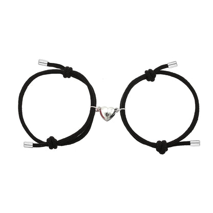 Dlihc 2pcs Couples Bracelets for Women Men, Black Matching Heart Bracelets for Couples, Valentines Gift for Boyfriend Girlfriend Best Friend