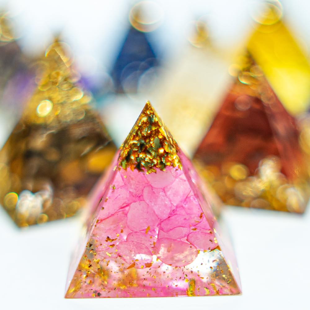 1.18inch Mini Natural Crystal Pyramid Statue Crafts Quartz Amethyst Chakra Crystal Pyramid Shape Meditation Tool Home Decoration Ornaments Gifts (Amethyst Cornucopia 1.18inch 12PCS)