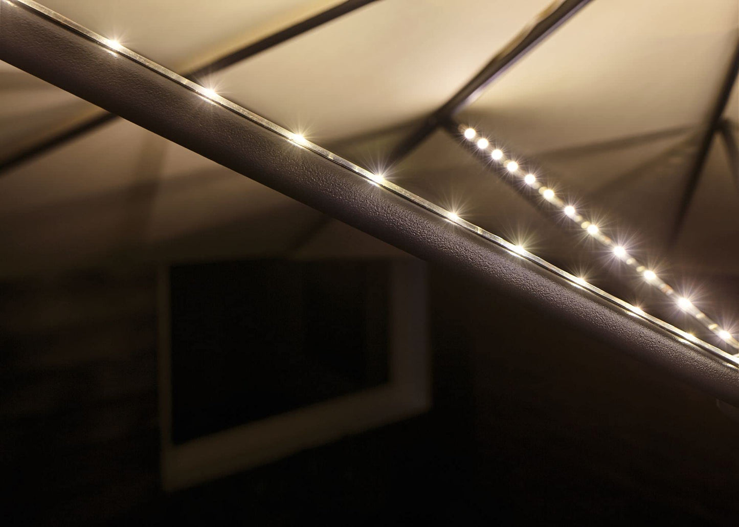 Paulmann 942.08 Outdoor Mobile Parasol Lighting IP44 3000K 4x0.4m Parasol luminaire Decorative luminaire Light Strips LED Strips 94208