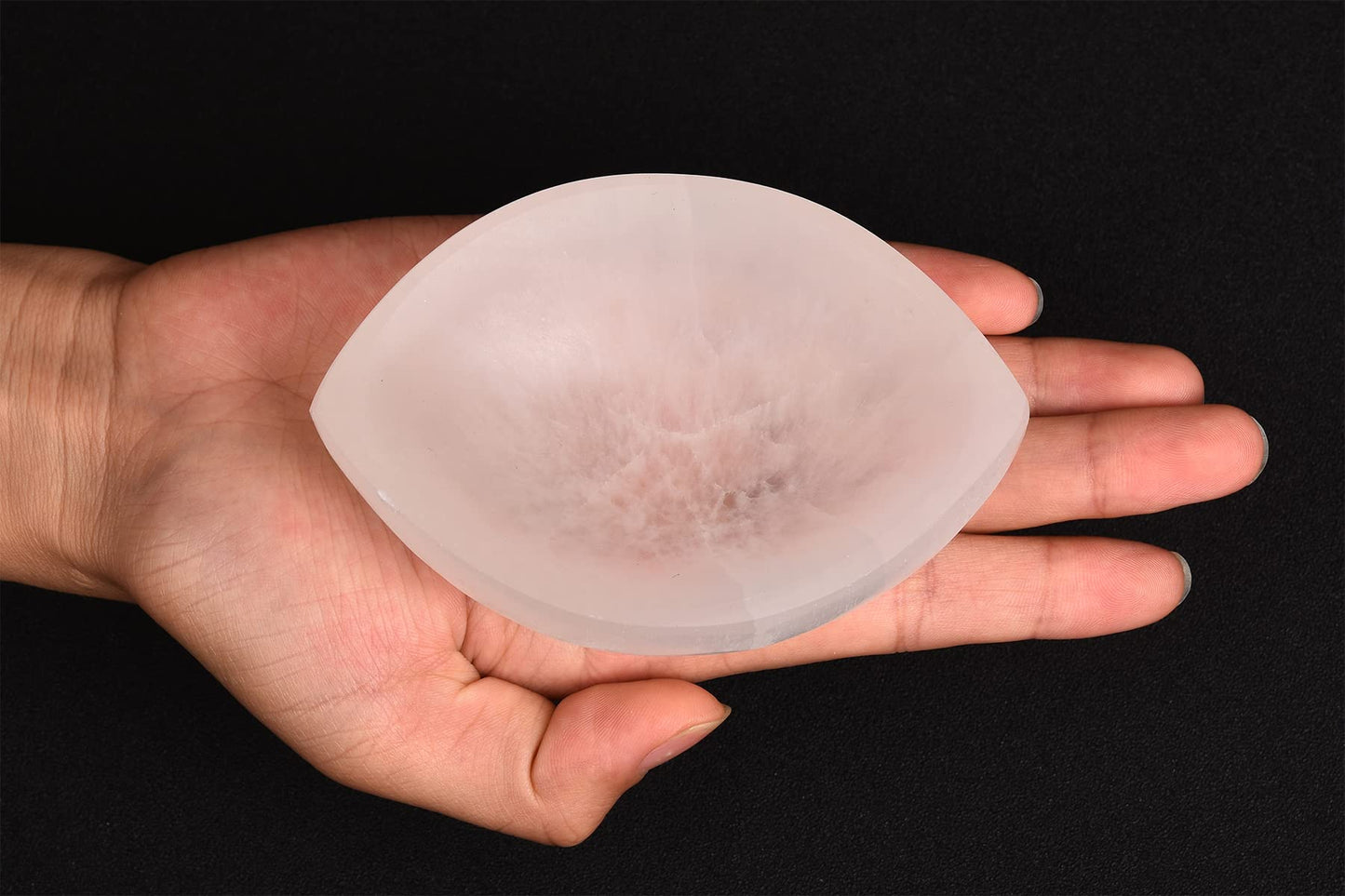 AMOYSTONE Natural Selenite Bowl Leaf Shaped 4" - Charging Tray for Crystals Creative Dish Jewelry Storage Bowls for Home Decor