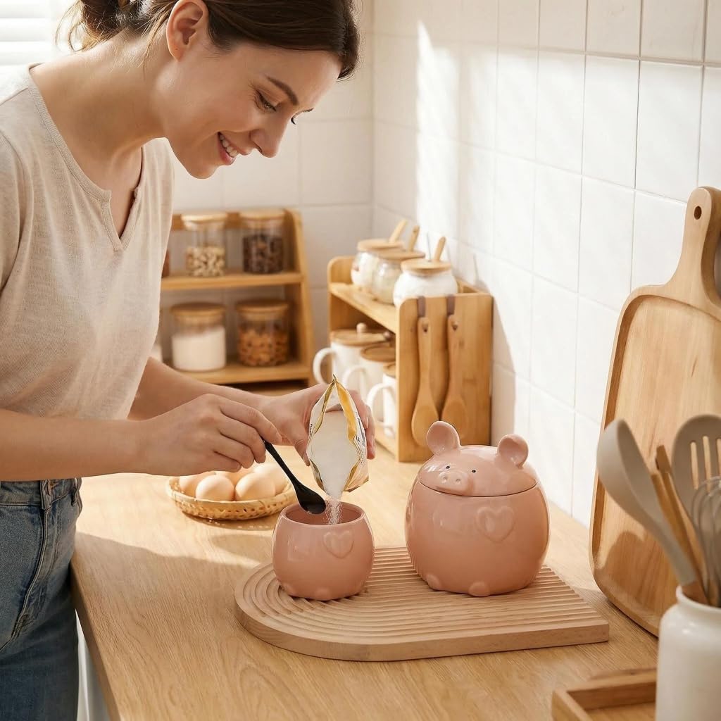 WUYIAZHI Pig Shaped Sugar Bowl with Lid and Spoon, Pink Ceramic 12 oz Container for Sugar, Salt, Spices