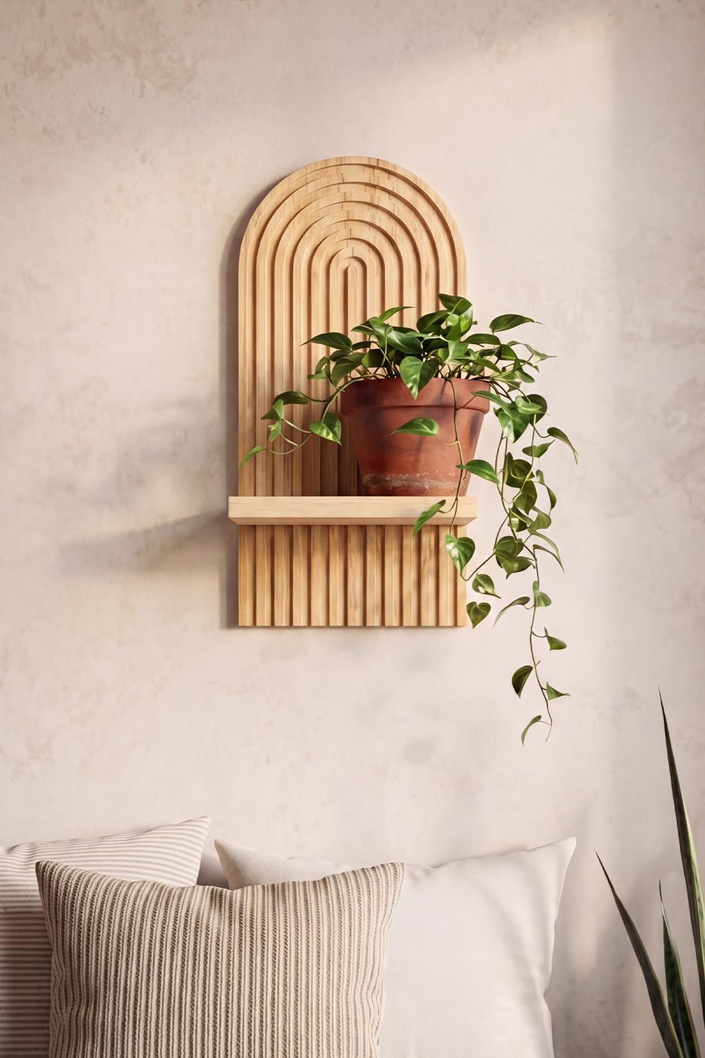 KMUXXIN Boho Wall Shelf, 14" MCM Arched Decorative Floating Shelves, Wooden Round Shelf for Plants, Entryway, Bathroom & Bedroom, Natural Oak