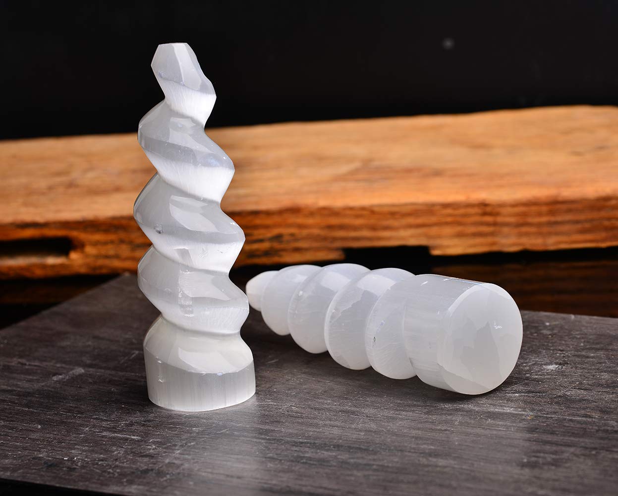AMOYSTONE Selenite Crystal Tower Large Spiral Wands Healing Stones Chakra for Meditation 6" Home Decoration 1 PC