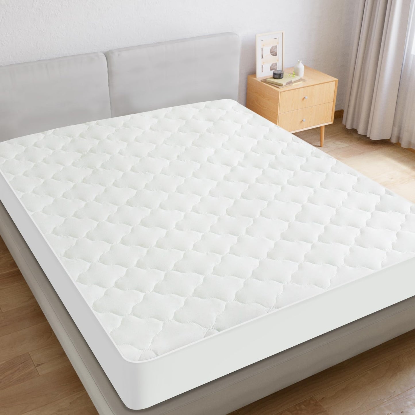 Full XL Mattress Protector Pad Waterproof Quilted, Breathable & Cooling Full XL Mattress Cover Fitted with Deep Pocket Up to 14", (White)
