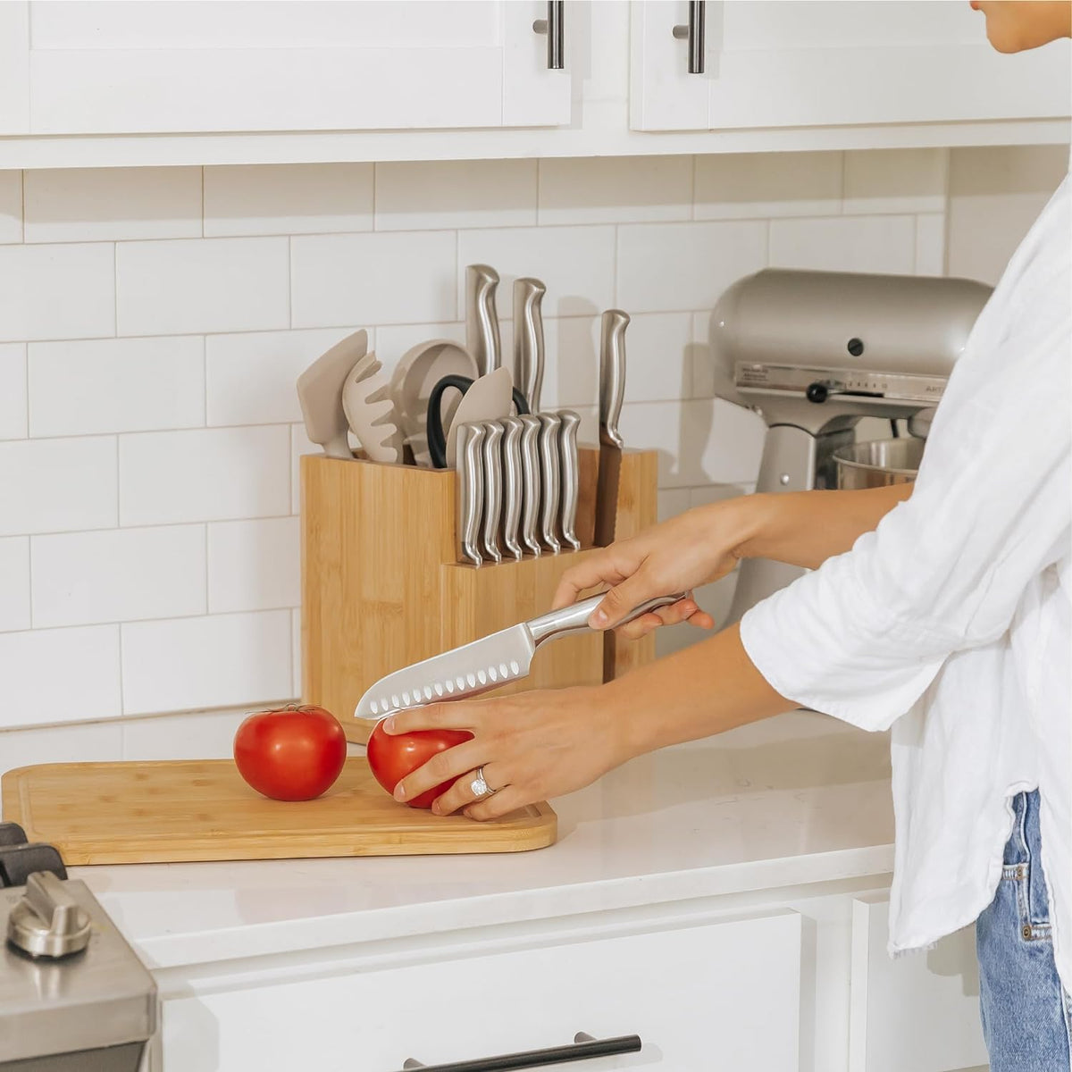 KitchenEdge Bamboo Magnetic Knife Block and Cooking Utensil Holder, Sleek Storage for Chefs Knives, Steak Knives, Spatulas, Scissors, Non-Slip Rubber Feet, Easy to Clean, Kitchen Countertop Organizer