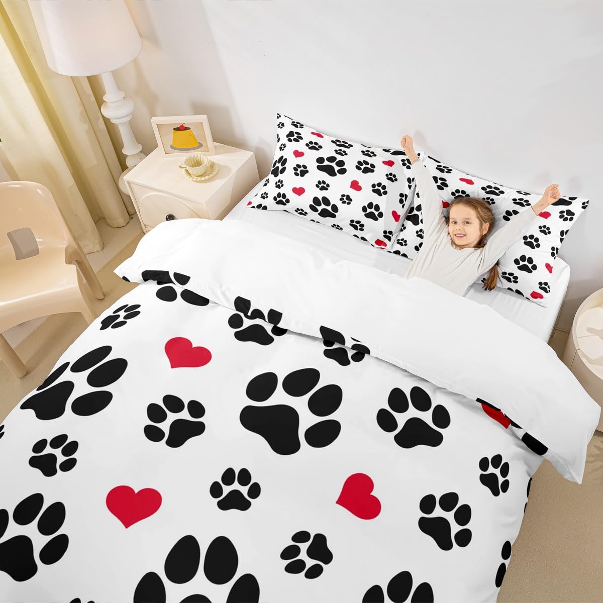 Homewish Black Footprints Duvet Cover Set Dog Paw Cat Paw Heart Love Puppy Feet Print Bedding Set 3pcs Fashion Comforter Cover Microfiber Bedspread Cover with 2 Pillow Cases(No Comforter) Queen Size