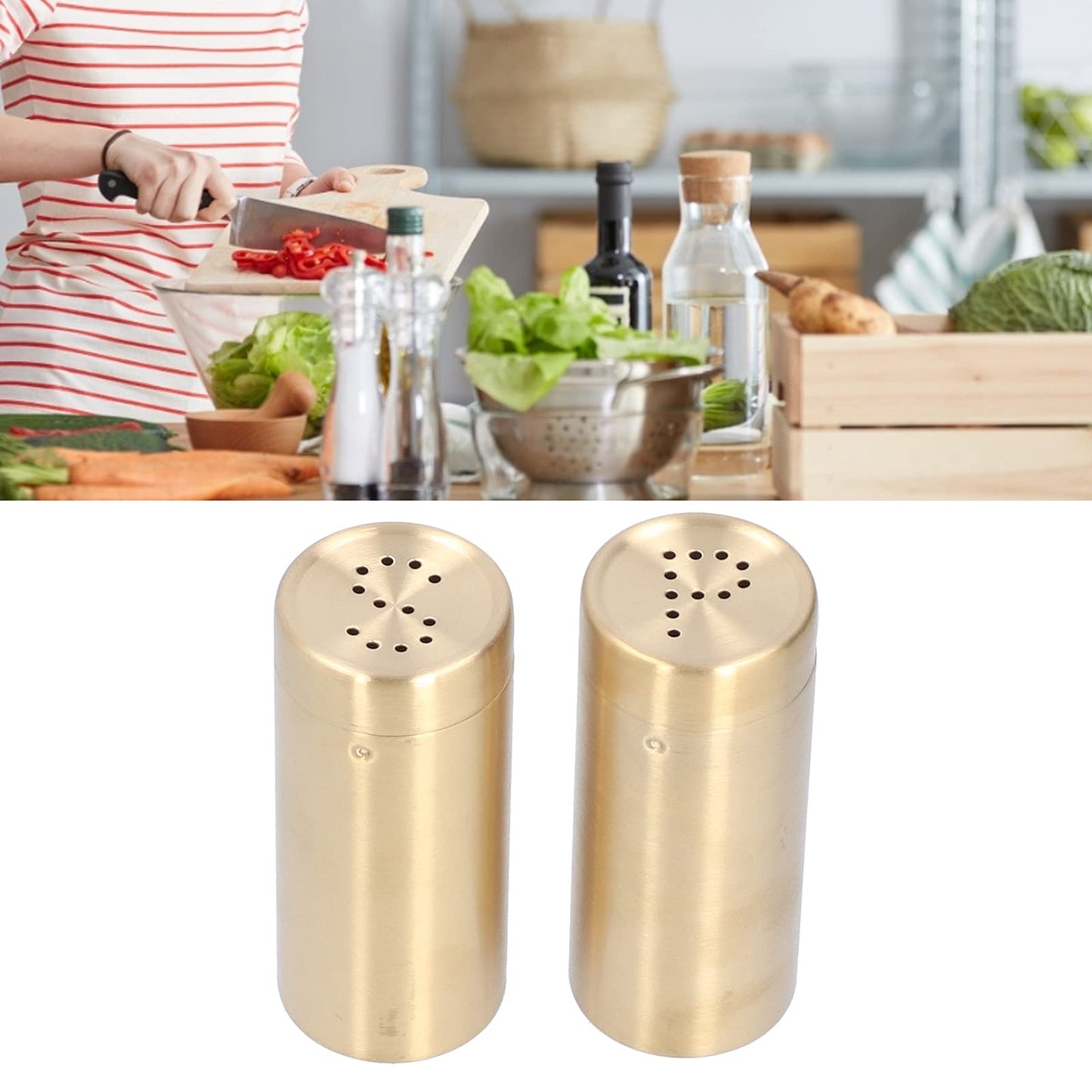 Salt Seasoning Bottle 2 Pcs Condiment Pots, Stainless Steel Jar Shakers Kitchen Container Tool, 1.5x1.5x3.4in 6.8oz Seasoning Shaker for Salt Cinnamon (Gold)