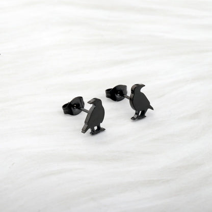 OKEYCH Raven Lover Gift Raven Themed Stud Earrings Who Loves Crow Jewelry Crow Bird Merch (Raven Themed Stud E)