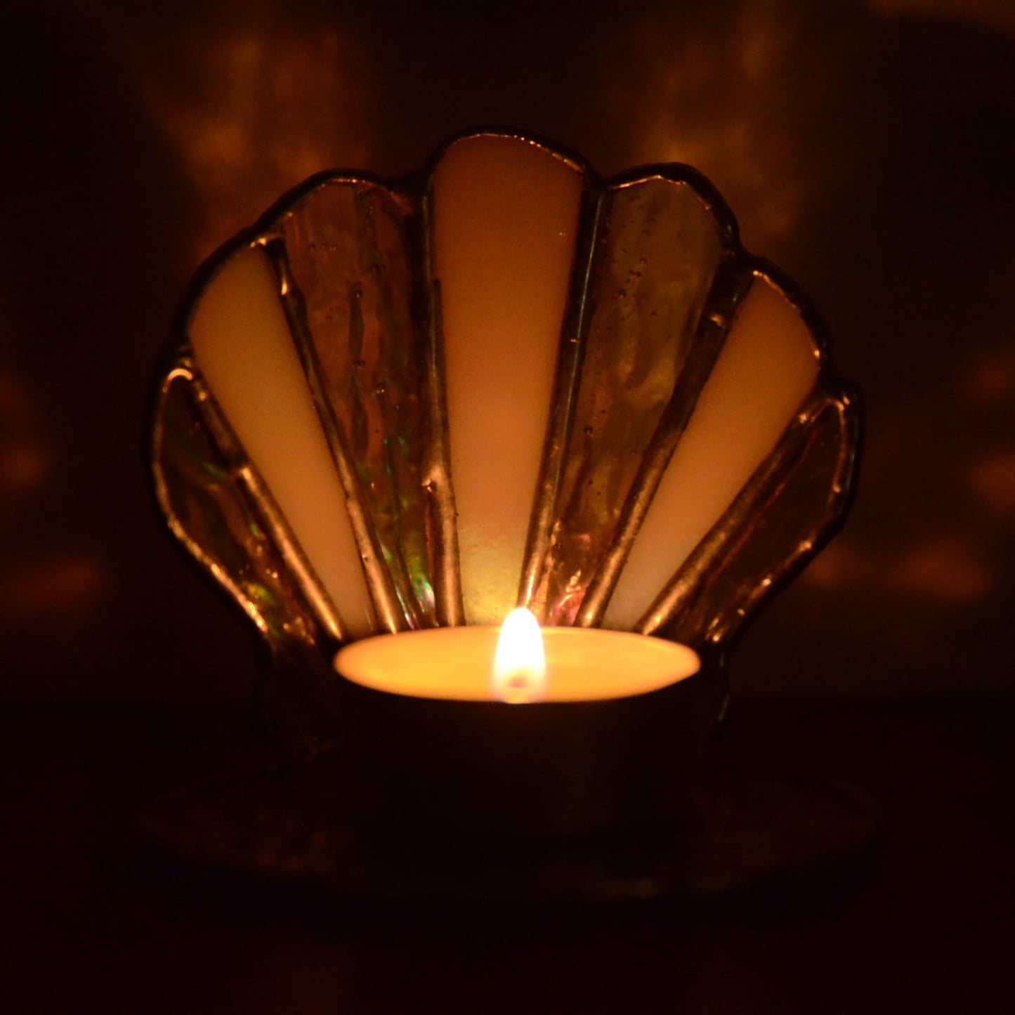 Handmade Stained Glass Shell Candle Holder - Elegant Tabletop Decor for Living Room, Bedroom & Dining Room, for Women, Mom & Wife for Valentine's Day, Christmas, Birthday & Anniversary