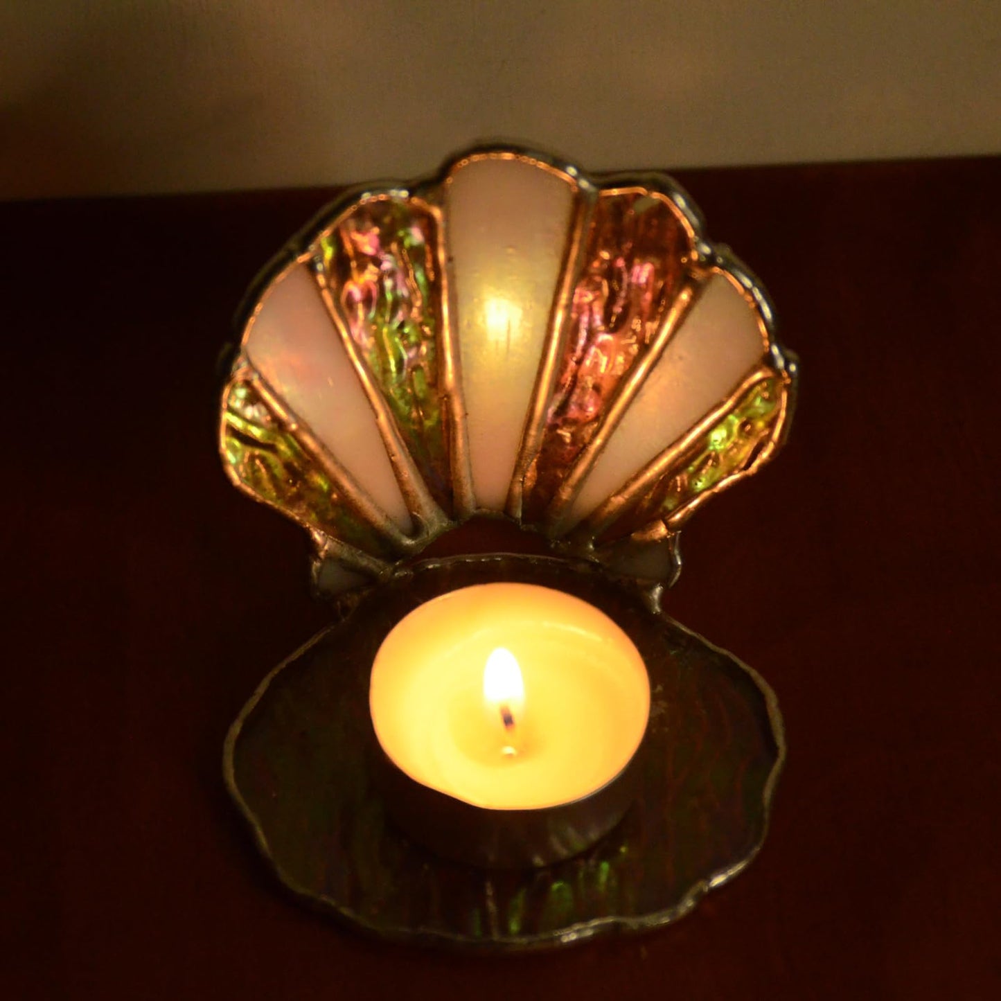 Handmade Stained Glass Shell Candle Holder - Elegant Tabletop Decor for Living Room, Bedroom & Dining Room, for Women, Mom & Wife for Valentine's Day, Christmas, Birthday & Anniversary