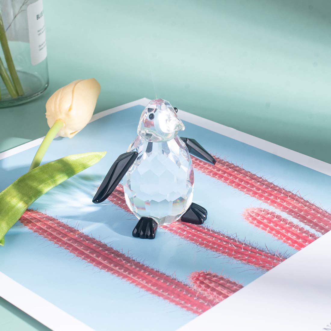 LONGWIN Crytal Cute Penguin Figurines of Glass Collectible Animal Figurines Desk Decoration Ornaments