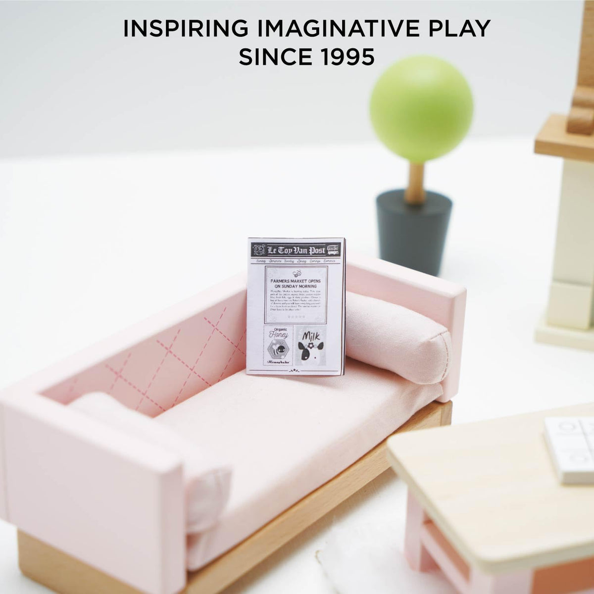 Le Toy Van Daisylane Sitting Room Dollhouse Furniture (ME058)