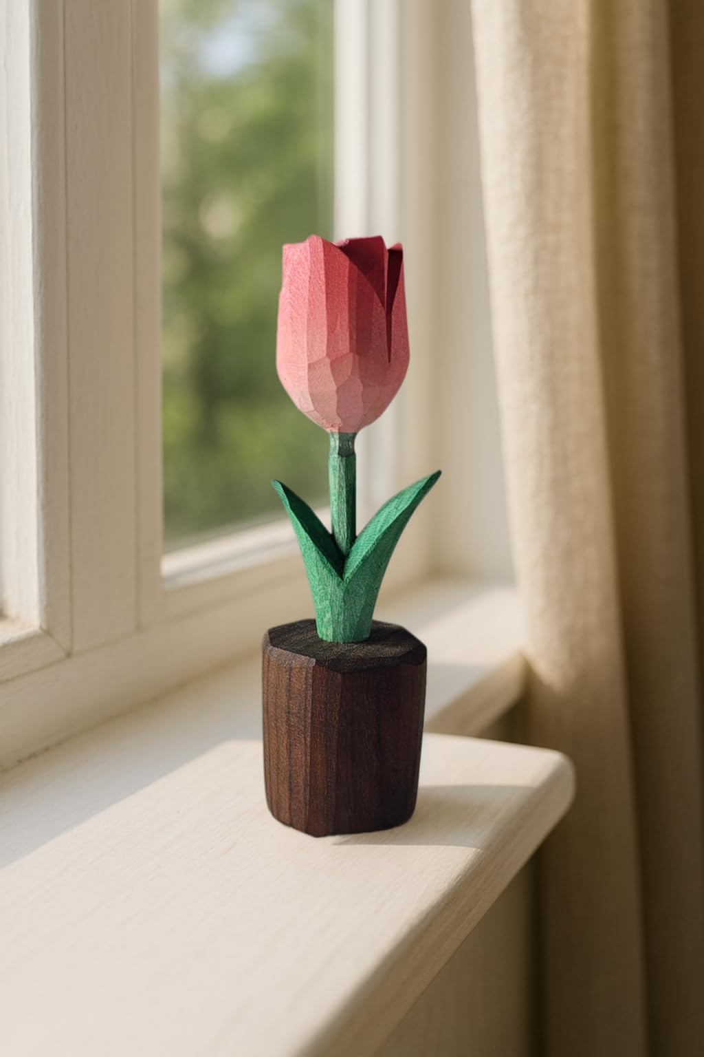 Handcrafted Wooden Tulip Figurine – Elegant Basswood Carved Sculpture, Unique Gift with Premium Gift Box, Ideal for Mother’s Day, Anniversary, Birthday, Home Office Décor (Pink)