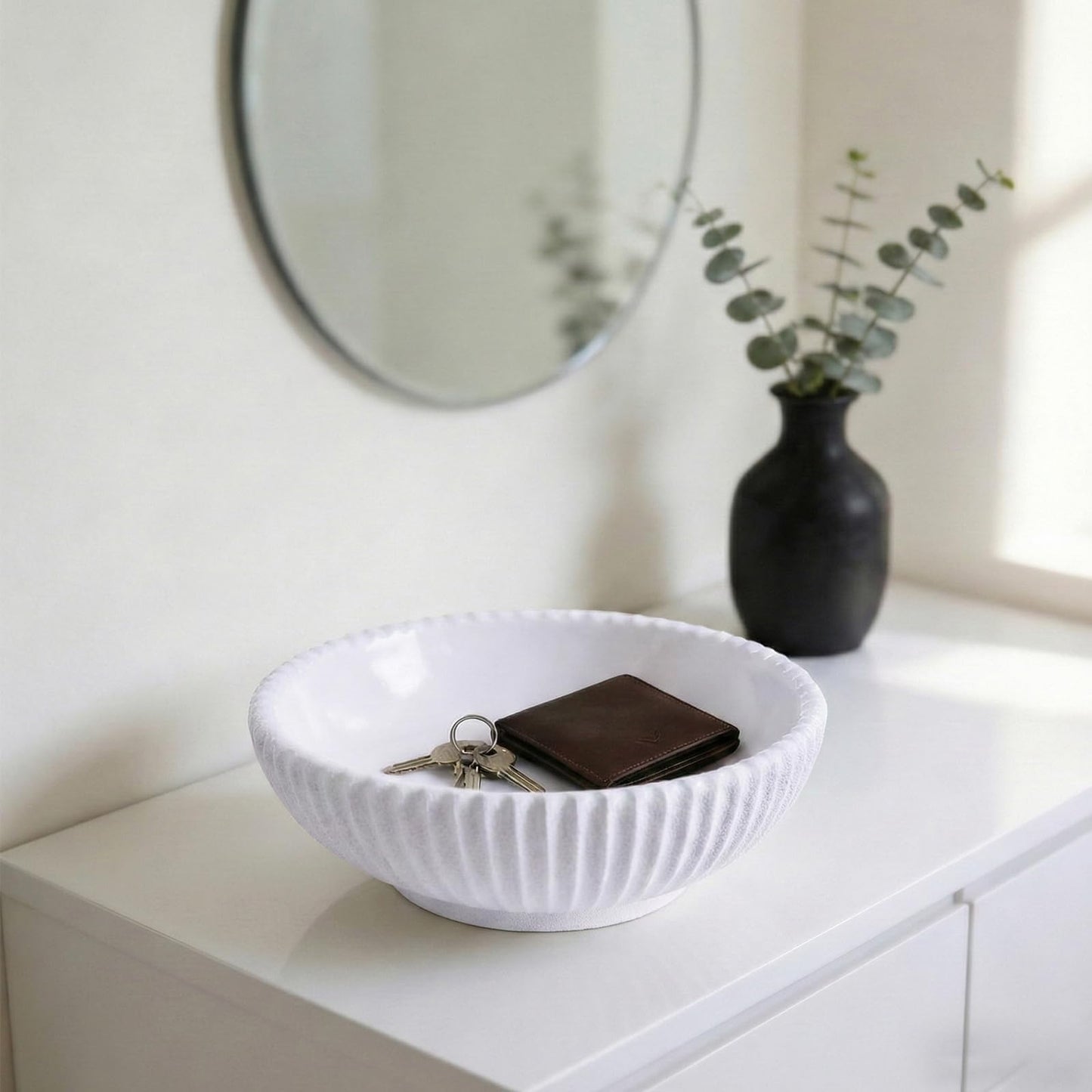 LINYTHER Large Decorative Fruit Bowl for Kitchen Counter or Table, Key Holder Bowl for Entryway Table, Bread Candy Snack Organizer, Modern Farmhouse Centerpiece Decor, White/Stripe