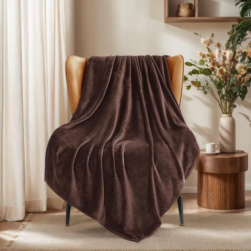 Primero Basics Plush Velvet Throw Blanket 66" x 90", Large Soft Warm Microplush Blanket for Couch & Bed, Cozy Fuzzy Winter Throw – Chocolate Brown