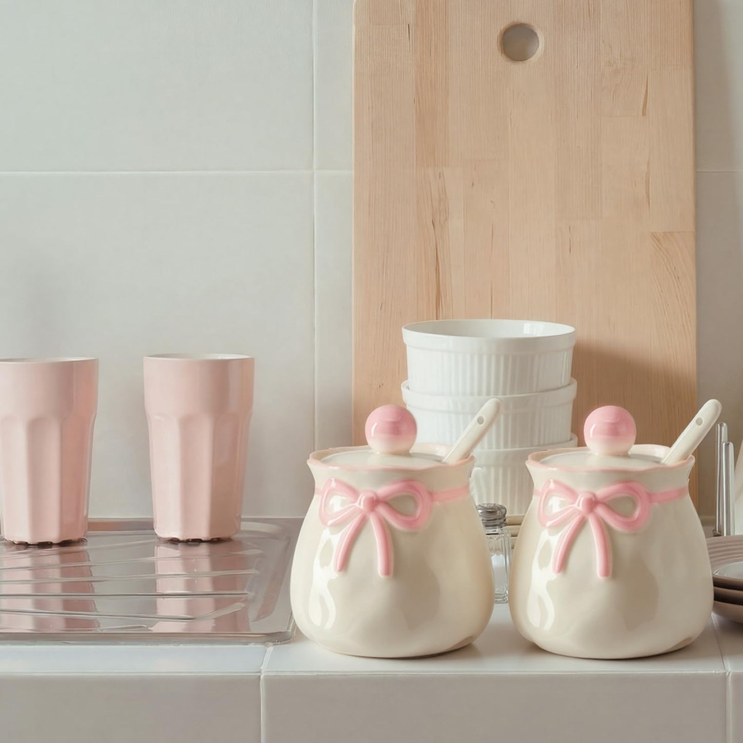 Ferrochef 2 Pcs Pink Bow Salt and Pepper Containers Cute Sugar Container with Lid Ceramic Salt and Pepper Cellars with Lids Spoons Pink Kitchen Gift for Women Coquette Decors for Spice Housewarming