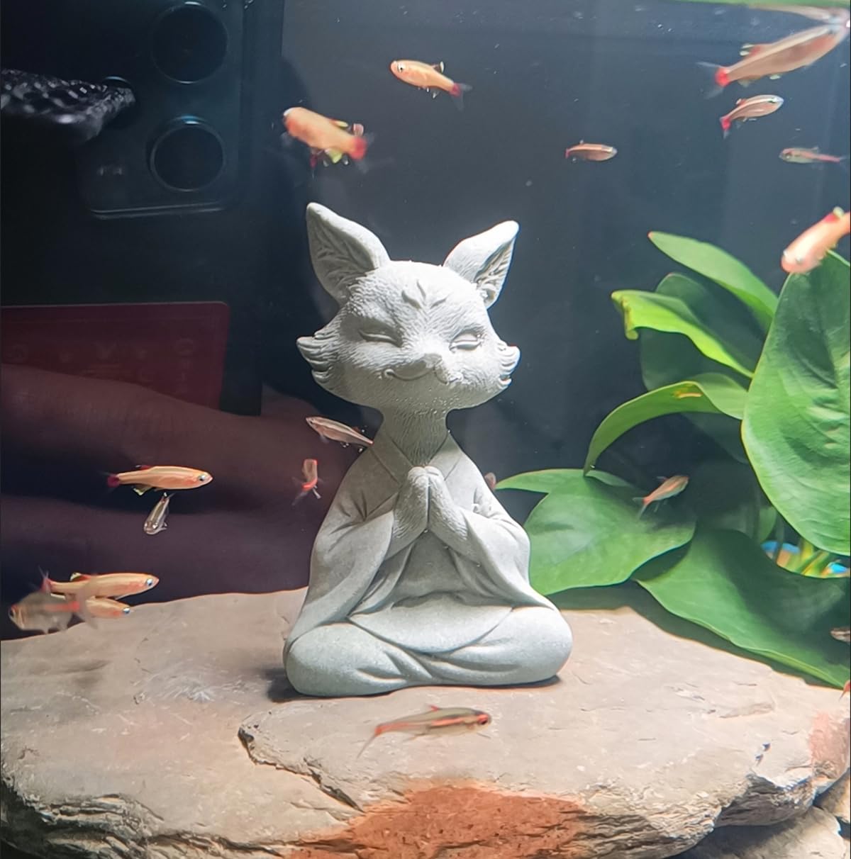 livelyfish Meditating Buddha Fox Statue Aquarium Zen Statue Yoga Animal Figurines Sandstone Sculpture for Fish Tank Garden Tabletop Decor, S1