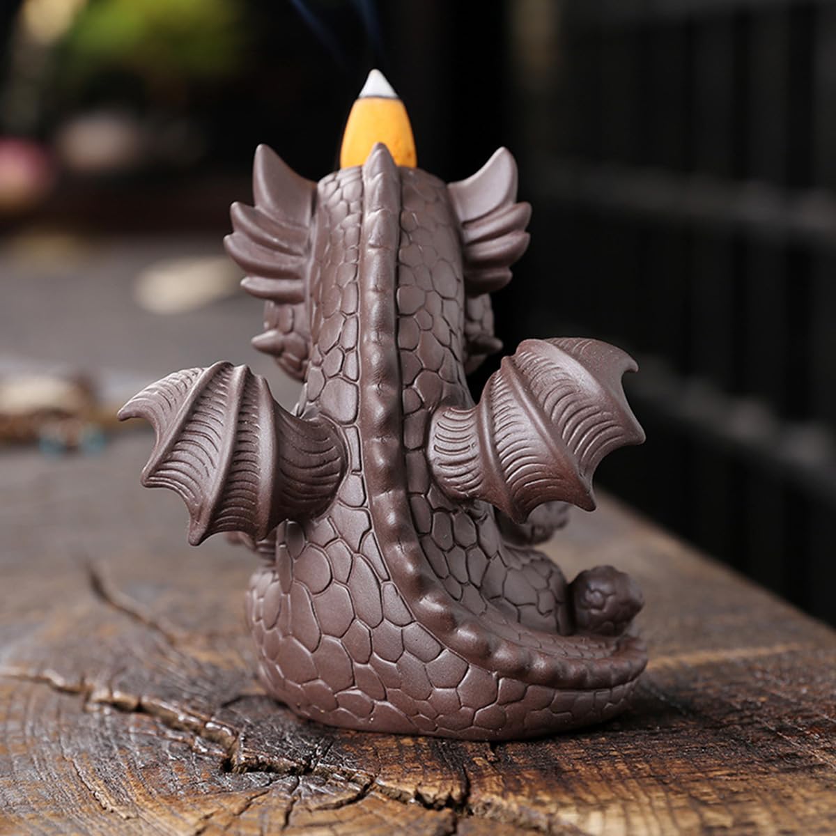 Ceramic Dragon Incense Burner, Cute Dinosaur Backflow Incense Holder with 20 Incense Cones, Tweezers, Mat, Aromatherapy Home Decoration for Spa Yoga Meditation (Brown)