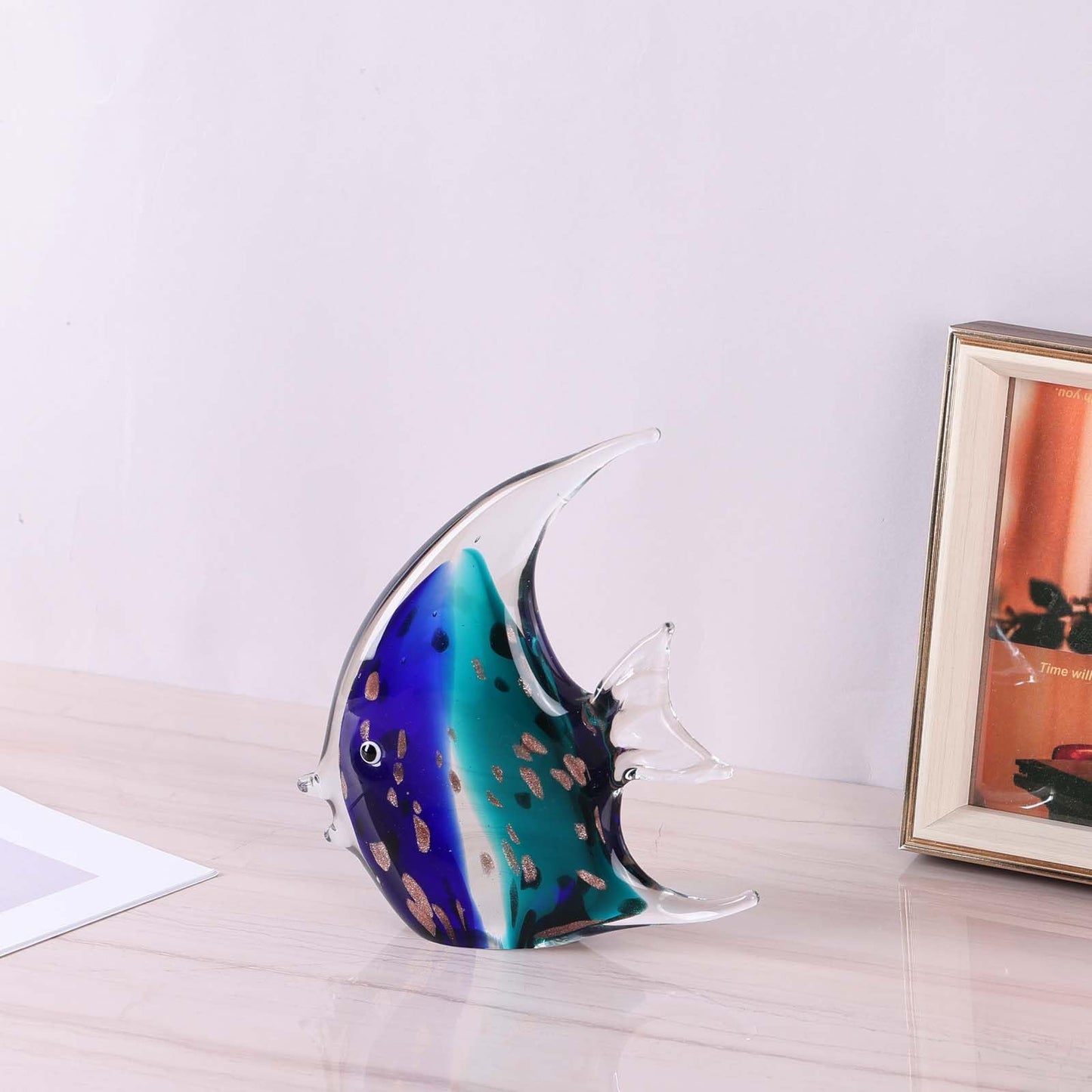 PlivBloom Glass Fish Sculpture – Hand Blown Glass Art, Tropical Fish Figurine, Decorative Ornament, Sea Glass Home Decor, Modern Beach Decor for Living Room, Office, TV Stand, Bathroom (Blue)