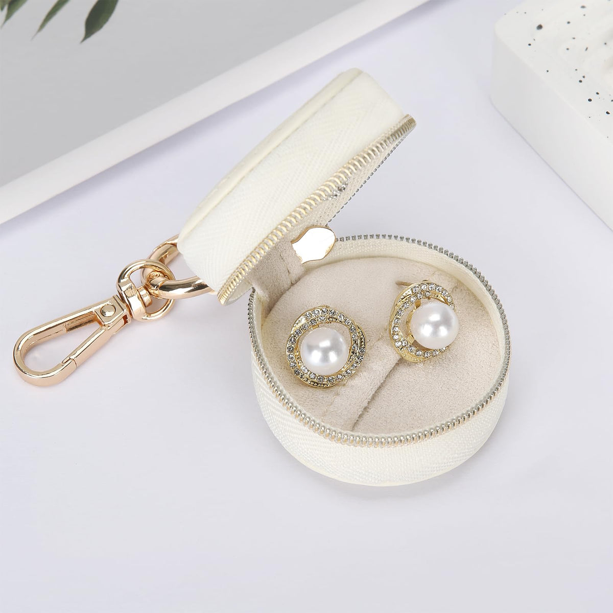 KUKUVR Jewelry Ring Holder Box with Keychain, Portable Gym Jewelry Storage Box Case, Small Travel Ring Earring Stud Necklace Storage Case (White)