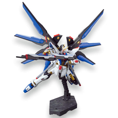 GUNDAM - HG 1/144 ZGMF-X20A Strike Freedom Gundam - Model Kit