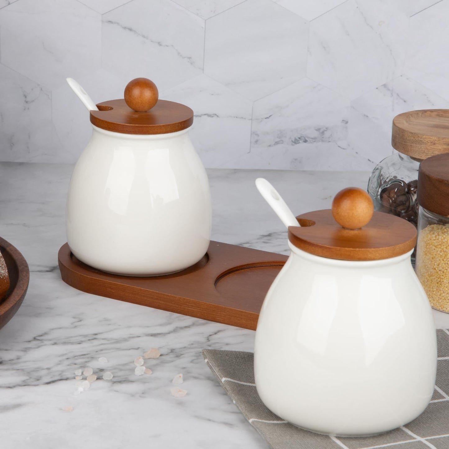 Sailench Ceramic Sugar Bowl Set of 2, Sugar Bowl with Lid and Spoon,Sugar Jar Container Set for Coffee Bar Kitchen Home (2, White)