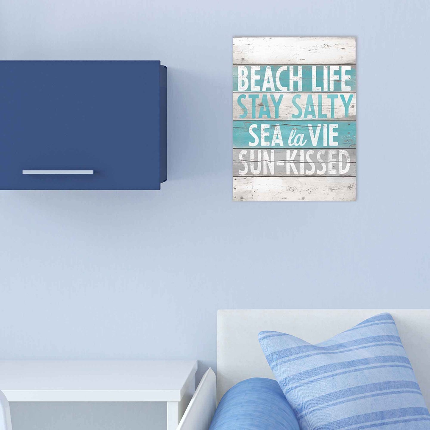 Open Road Brands Beach Life Wood Wall Decor - Distressed Planked Wood Beach Sign For Living Room or Bedroom
