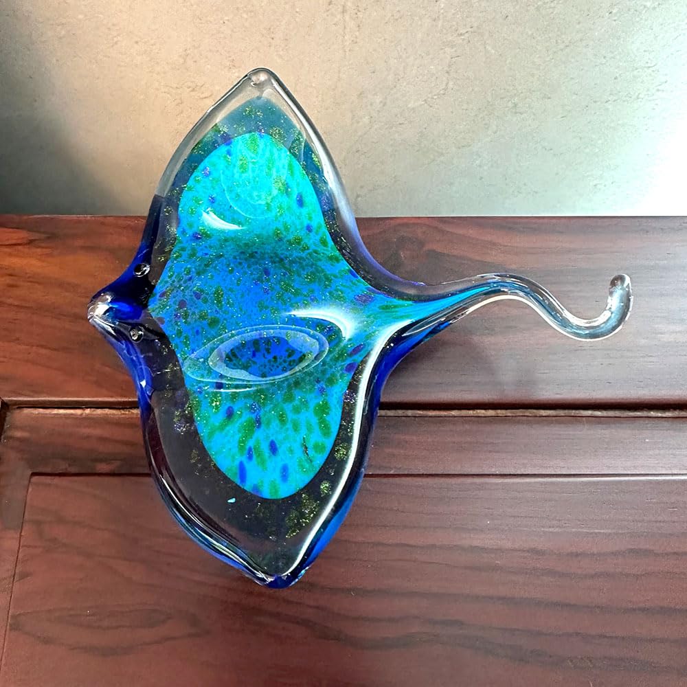 JinShiY Handmade Glass Blown Marine Animal Figurine Glaze Devil's Fish Sculpture Modern Miniature Home Decoration Christmas Kids Gift, Green