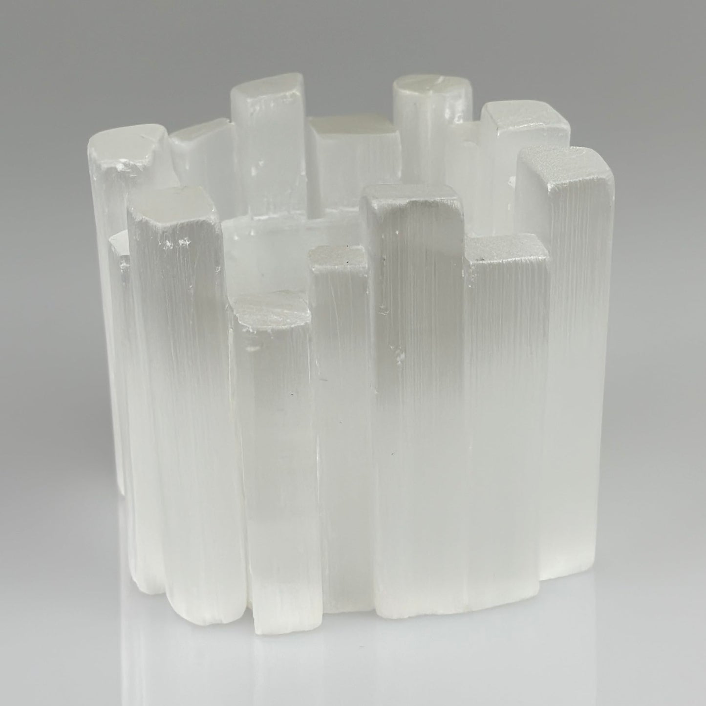 Selenite Candle Holder - Healing Crystal Tealight Holder for Meditation Tranquility & Energy Balance - Square Irregular Selenite Lamp Crystal for Healing Stone