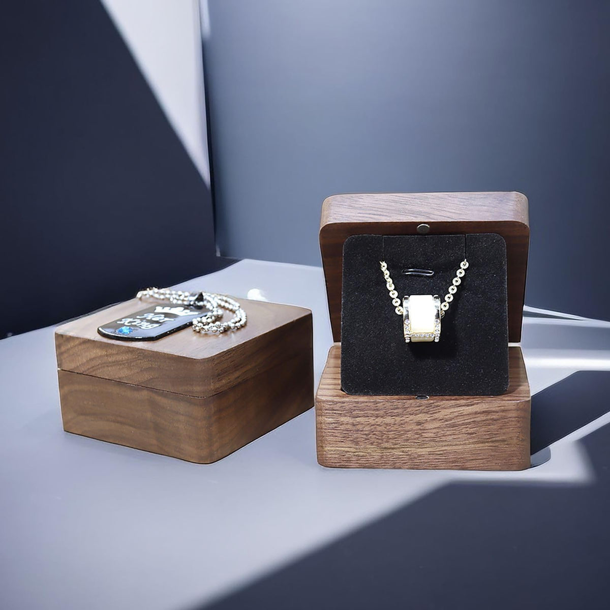RUOMOODDZ Wooden necklace box necklace gift box for her necklace case men small necklace boxes for jewelry gift necklace jewelry gift boxes wooden pendant box Anniversary Birthday Christmas Gift Box