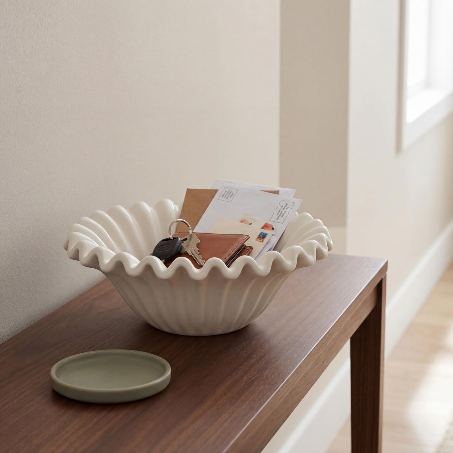 Prygew Large Decorative Bowl, 10 Inch White Ceramic Fruit Bowl for Kitchen Counter, Modern Scalloped Ruffle Key Bowl Decor for Jewelry, Entryway, Dining, Coffee Table