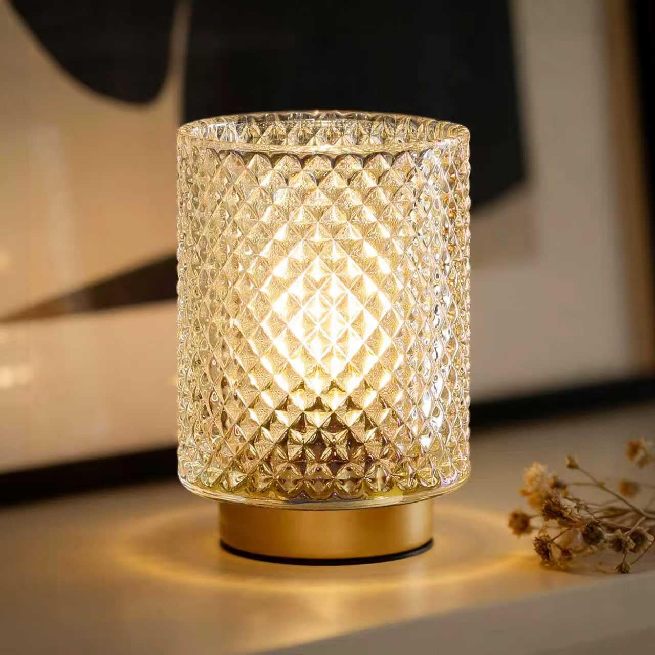 Battery Operated Lamp,Cordless Glass Accent Table Lamp with Timer for Bedside,Small Decorative Lamp with Warm White LED Bulb for Nightstand/Bookshelf/Entryway/Tabletop/Counter Decor(Iridescent Clear)