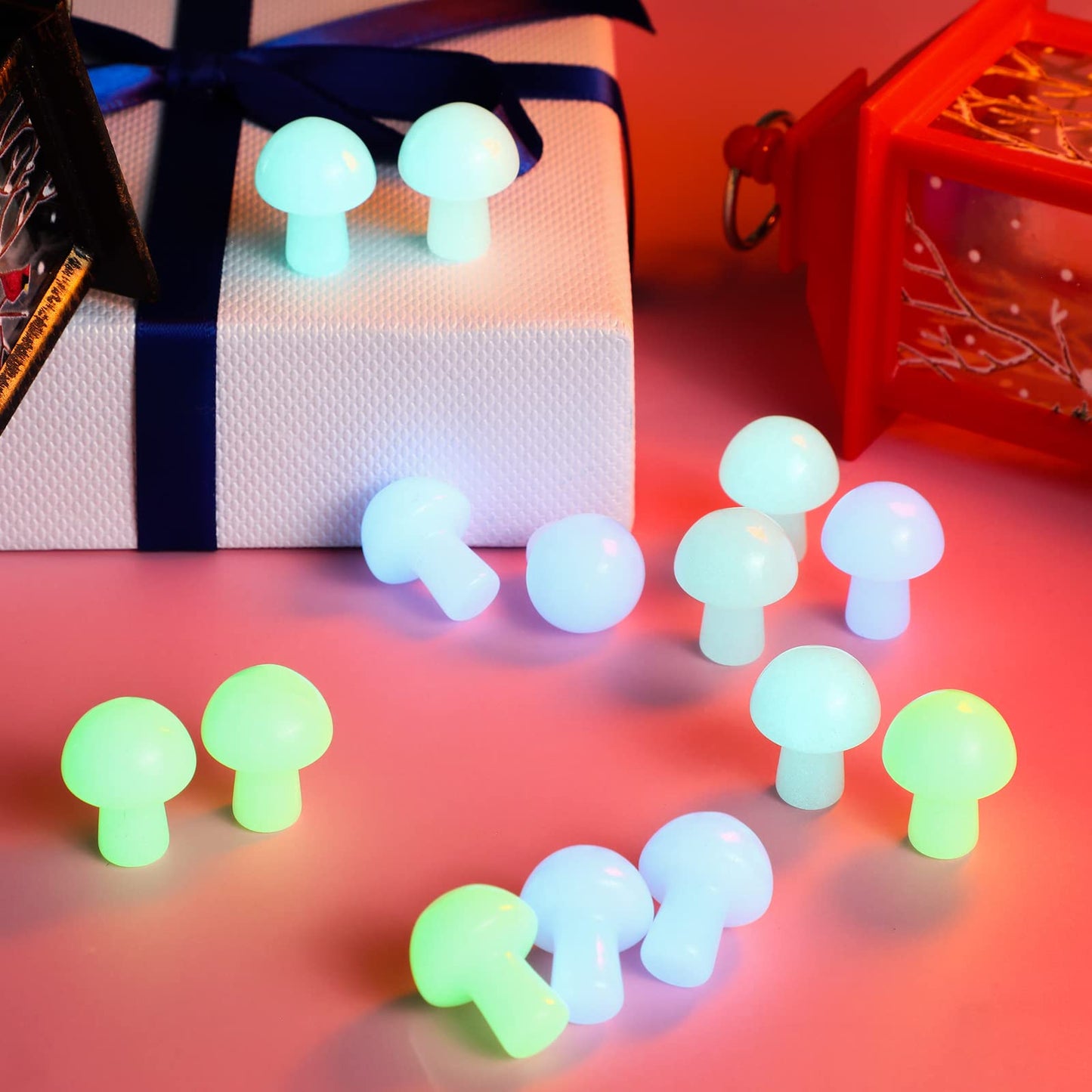 Nuenen 15 Pcs Mini Crystal Luminous Mushroom Glow in The Dark Tiny Natural Shape Hand Carving Polished Mushroom Decorations Crafts for DIY Garden Landscape