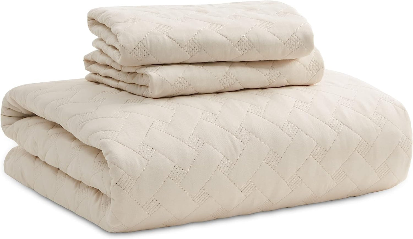 Bedsure Quilts Queen Size - Lightweight Bedspreads Queen Size with Basket Weave Pattern, Soft Quilt Bedding Set, Beige Comforter Set Coverlet for All Seasons with 2 Pillow Shams (90" x 96")