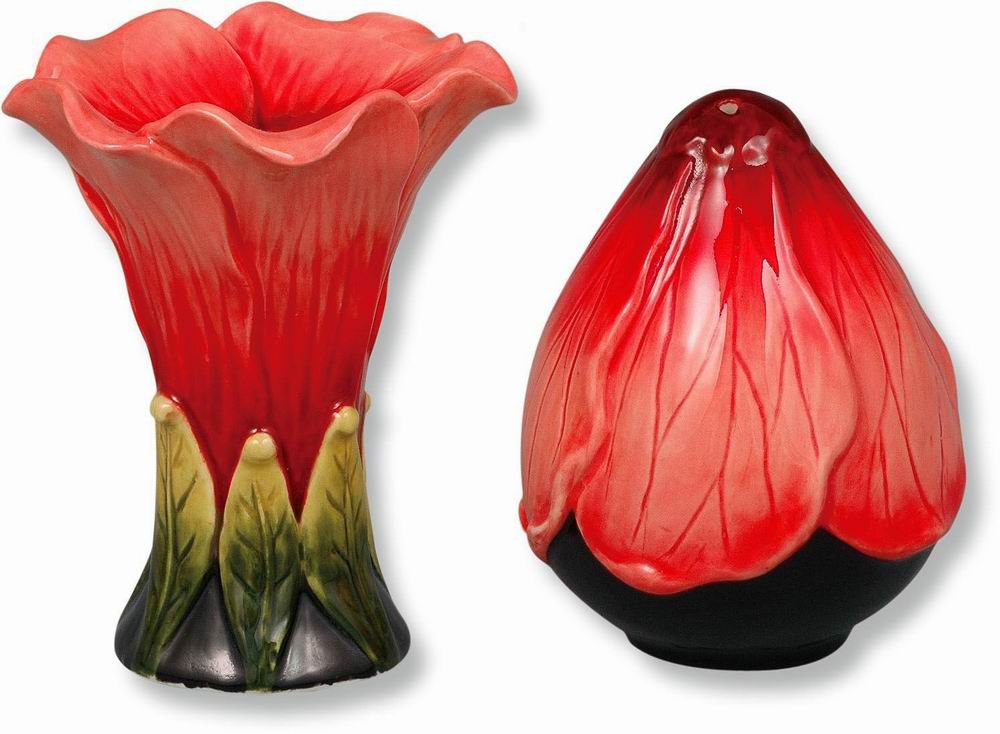 Blue Sky Ceramic 3" x 2.75"3.5" Hibiscus Salt and Pepper Set