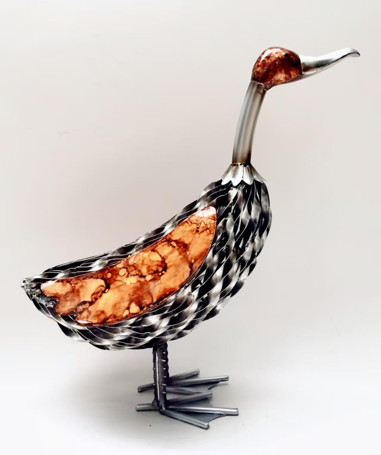 TXYS Metal Duck Decor Sculpture - Rustic Brown and Silver Finish, Standing Design, Unique Home Decor Gift for Living Room, Bedroom, or Office (F)