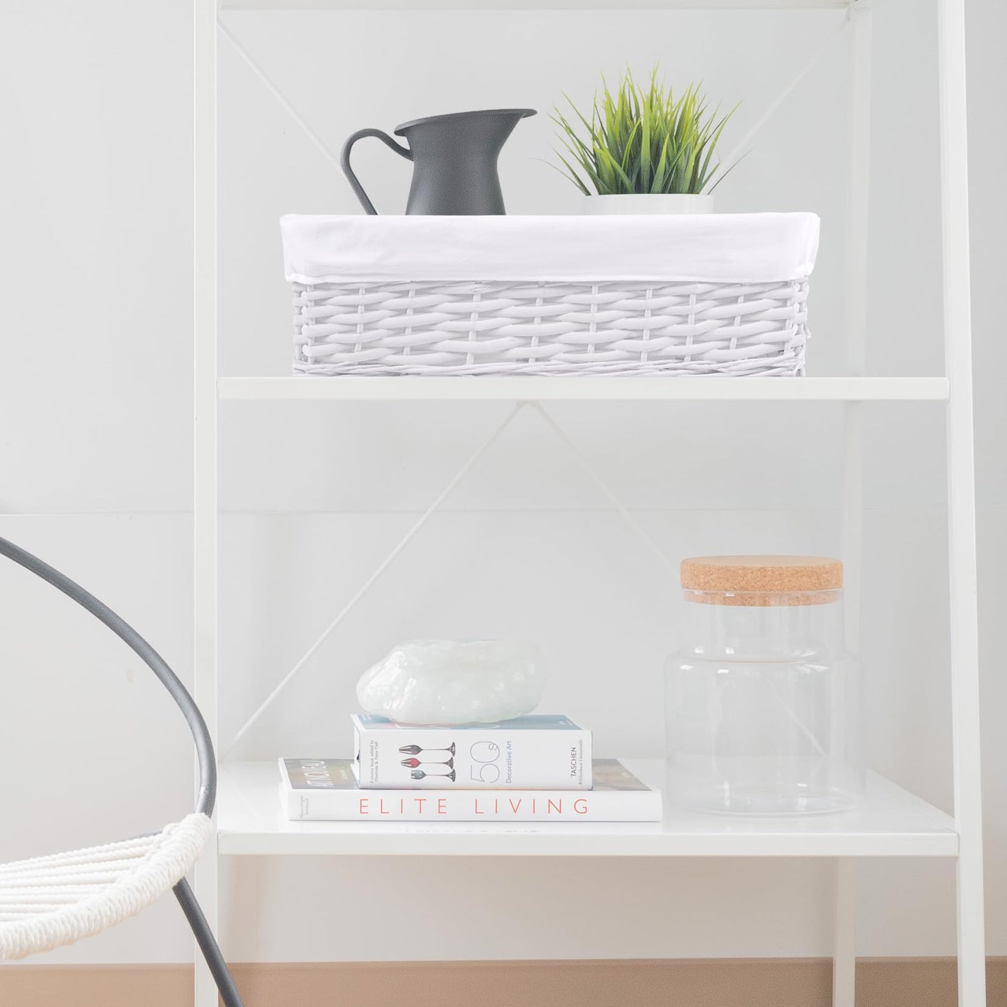woodluv New White Wicker Storage Basket With White Cloth Lining (Large)