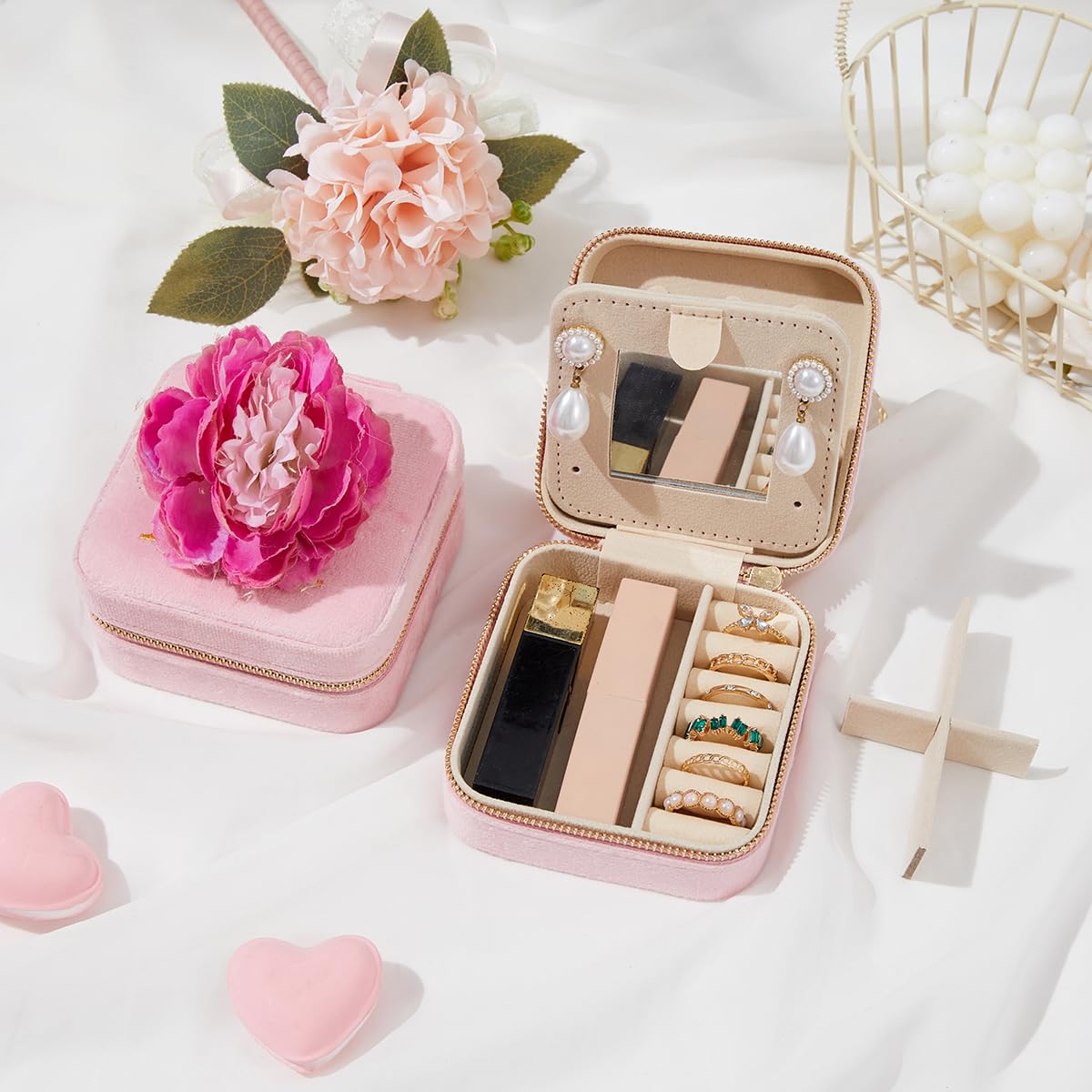 Smileshe Personalized Gifts for Mom Mothers Day, Birthday, Graduation Gift for Girls Fashion, Travel for Teen Girls Trendy Stuff, Velvet Jewelry Box with Flower, Letter J, Pink