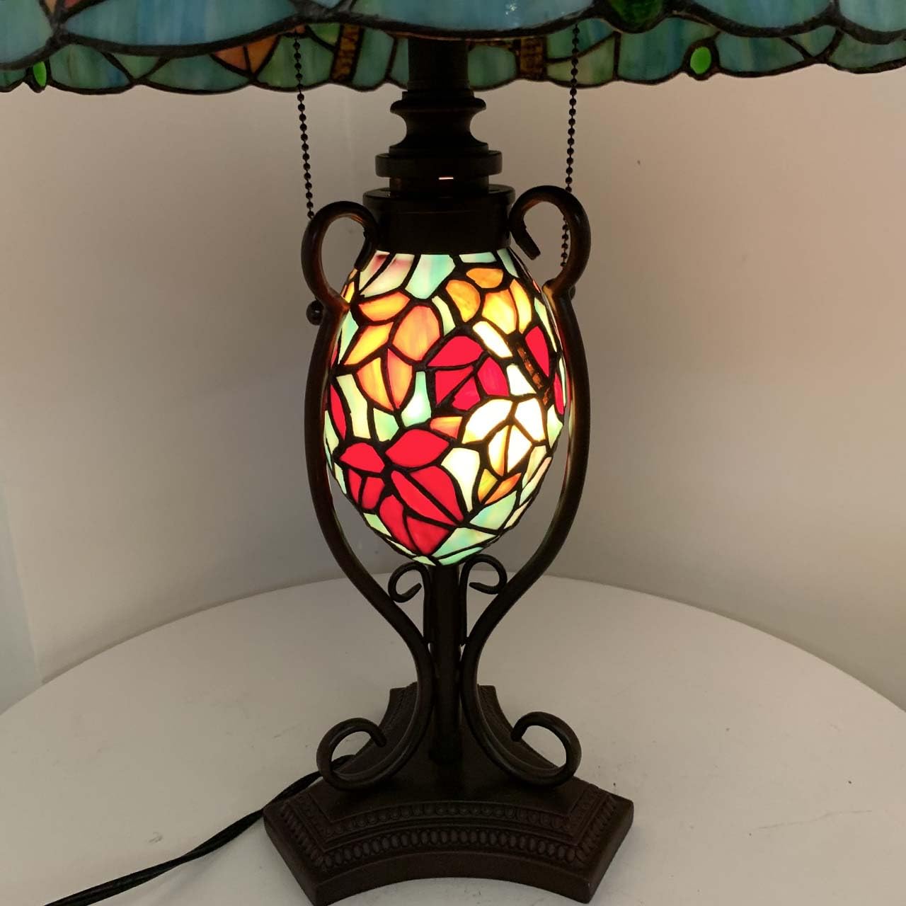 Bieye L10883 Tiffany Style Stained Glass Table Lamp Double Lit for Home Decor 16Wx24H (Maple Leaves)