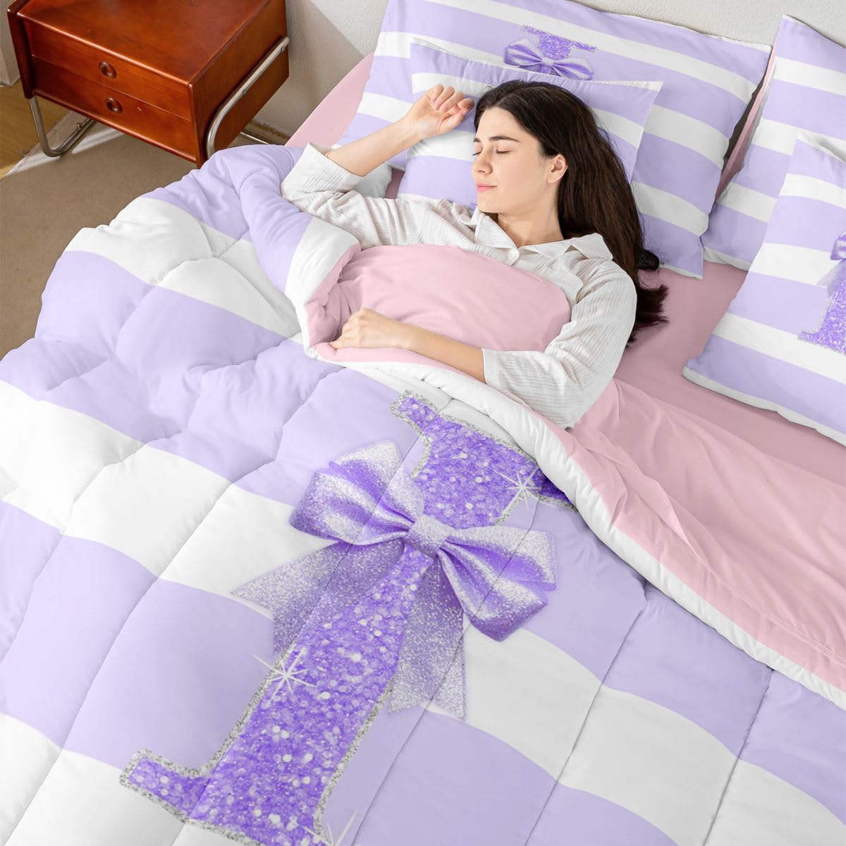 Erosebridal Monogram Letter I Kids Bed in A Bag Purple Bow Initial Letter Comforter Set Full Size Modern Aesthetic Stripes 7 Piece Bedding Set for Girls Teens Women Kawaii Glitter Bowknot Bed Sets