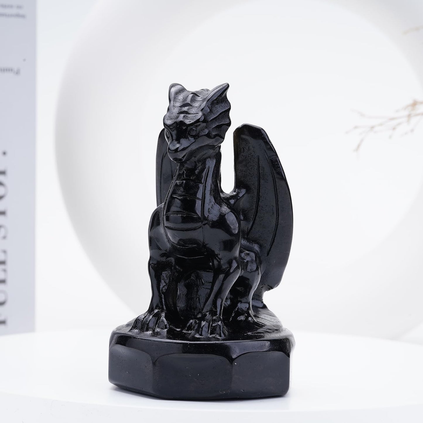 Bmuafry Natural Dragon Crystal Sculptures and Statues Hand Carved Reiki Healing Stone Statue Healing Home Office Art Room Decoration Collectible Ornaments (Obsidian, Flying Dragon)