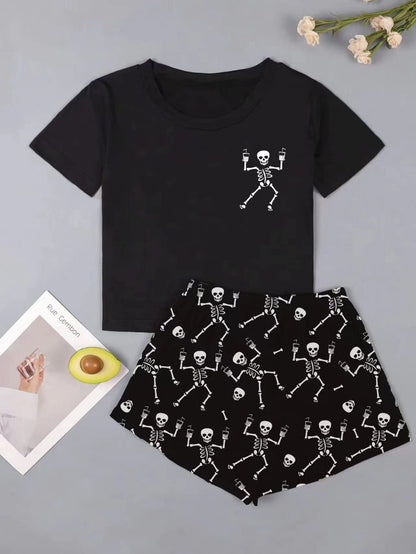 SweatyRocks Women's Cute Graphic Print Short Sleeve Crop Top with Shorts Pajama Set Skull Black L